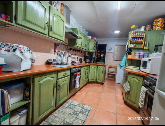 4 BEDROOM HOUSE FOR SALE IN WIERDA PARK